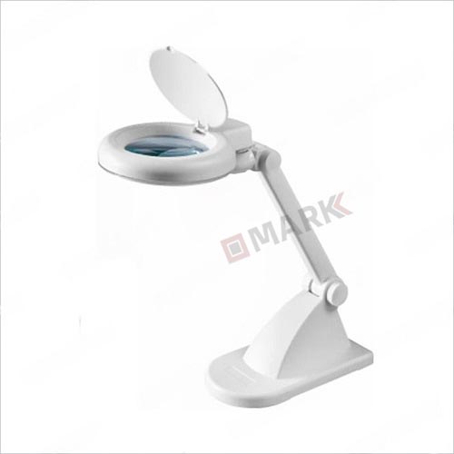 Fluorescent Magnifying Lamp