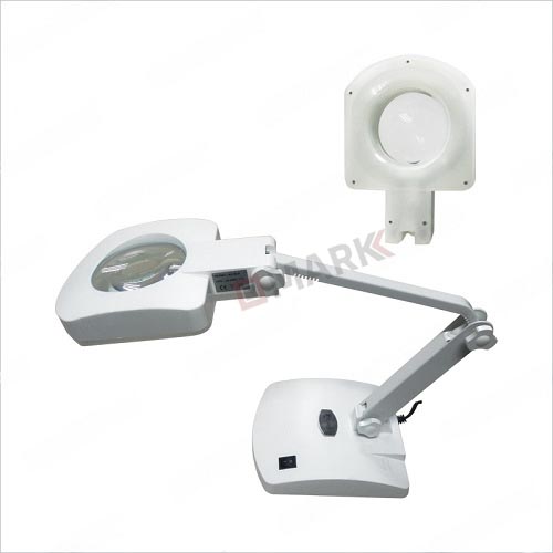 8611BL Magnifying Lamp