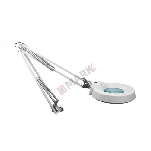 86A Magnifying Lamp